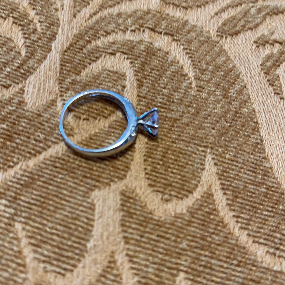 Used solitaire ring size 6 - Picture 2 of 5